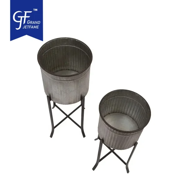 Wholesale Corrugated Metal Planters on Stands3