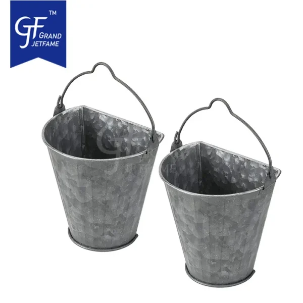 Hanging galvanized Mini Buckets Organizer1
